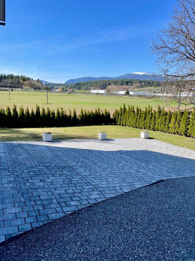 Ferienwohnung H&H Happy Holiday Velden am Wörthersee Eksteriør bilde