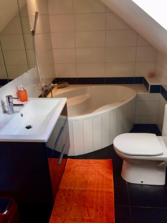 Ferienwohnung H&H Happy Holiday Velden am Wörthersee Eksteriør bilde
